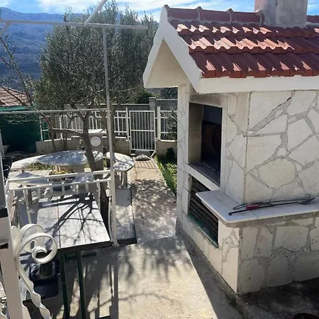 Σπίτι διακοπών House Edi Dugopolje